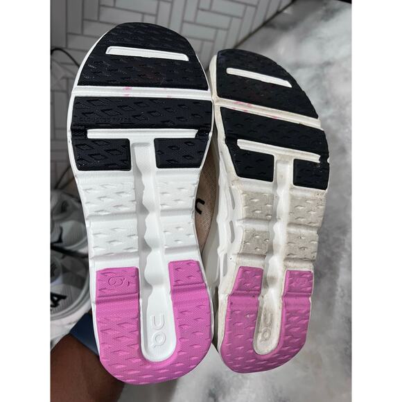 On Running Cloudswift Women’s Size 5 EU 37.5 Peach Black CloudTec Phase Shoes - Picture 12 of 13